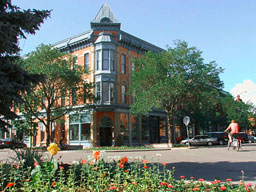 Historic Linden Building in Old Town Square